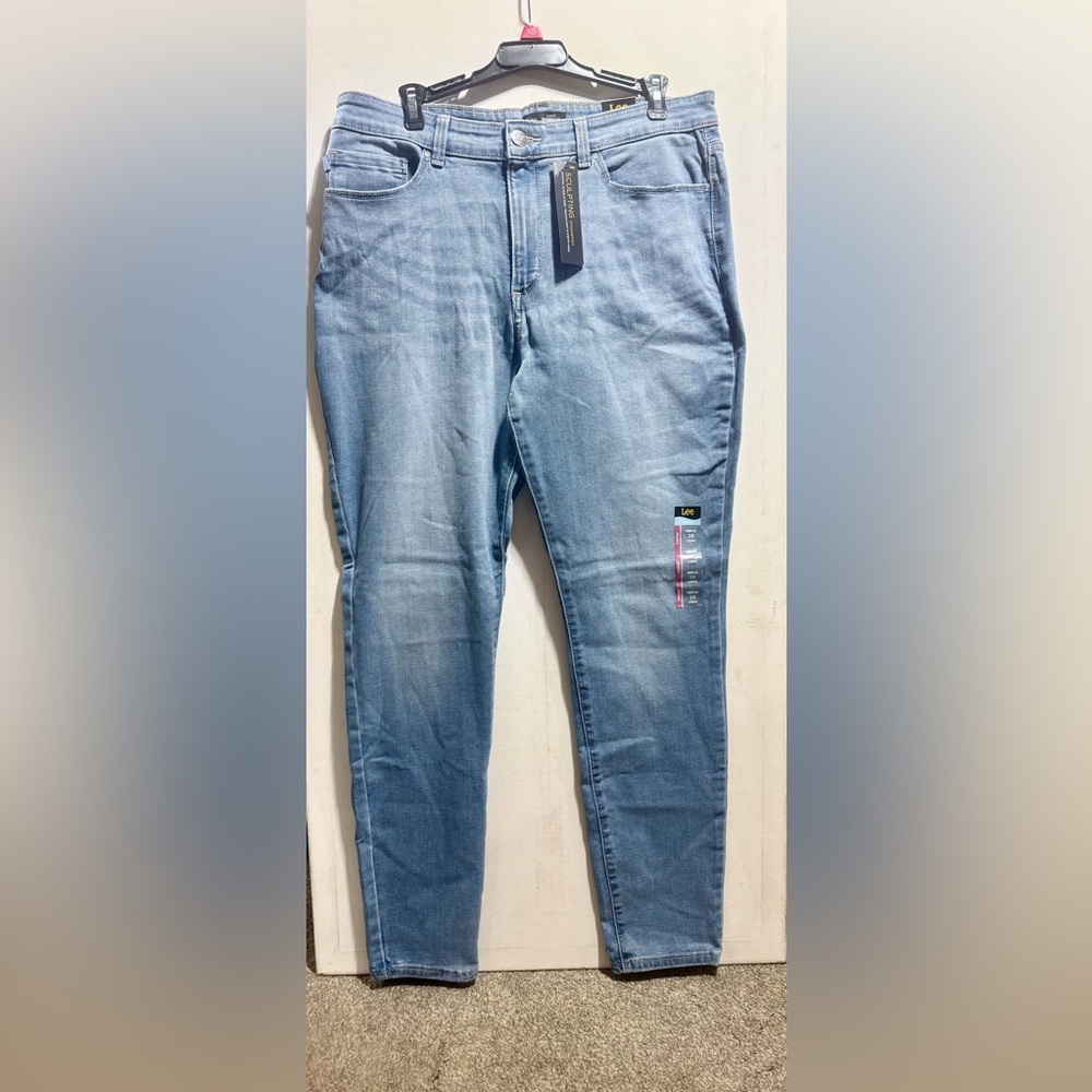 #NWT #Lee Mid Rise Skinny Leg Jeans in Light Blue #Size-16Long